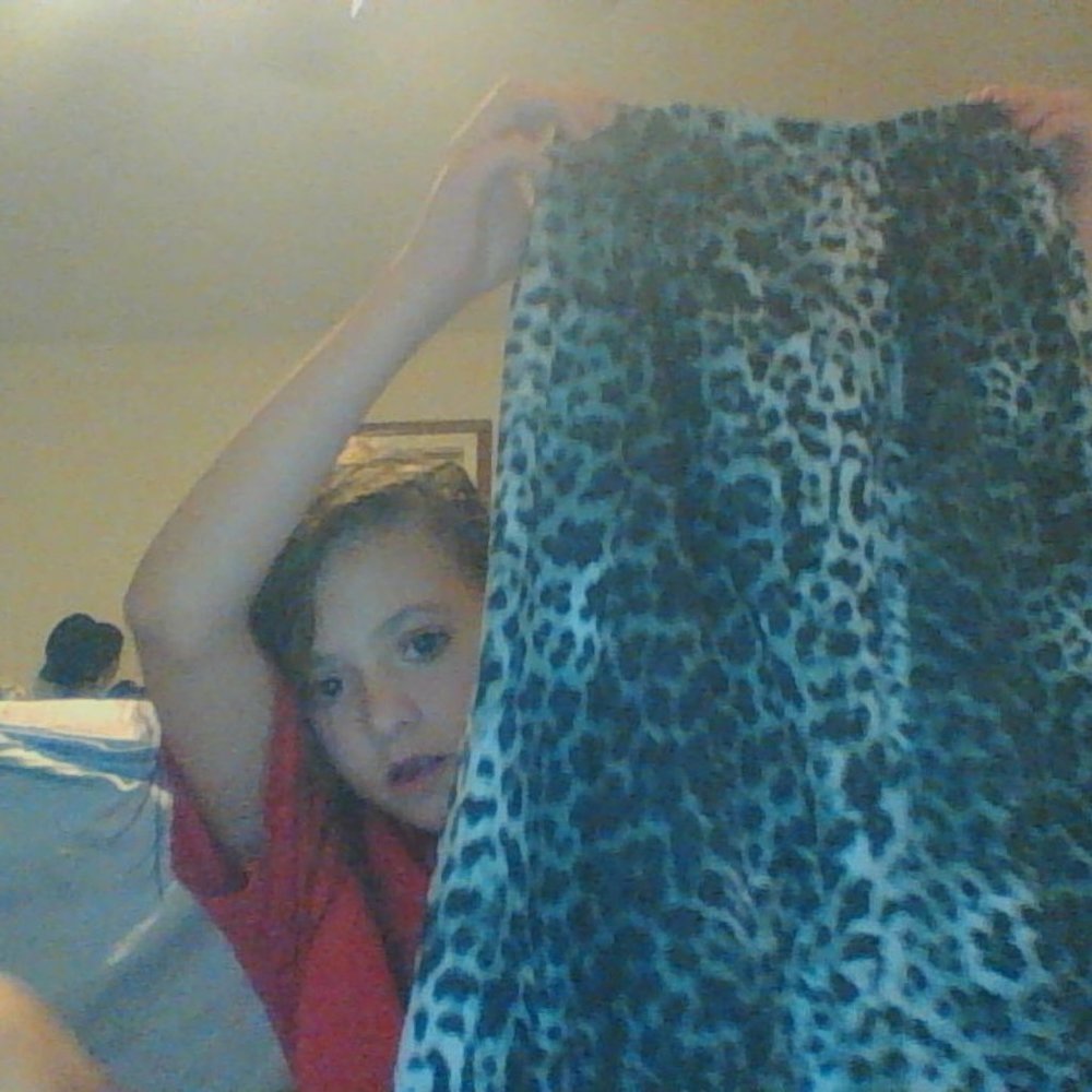 polyester - Picture 3 of 3